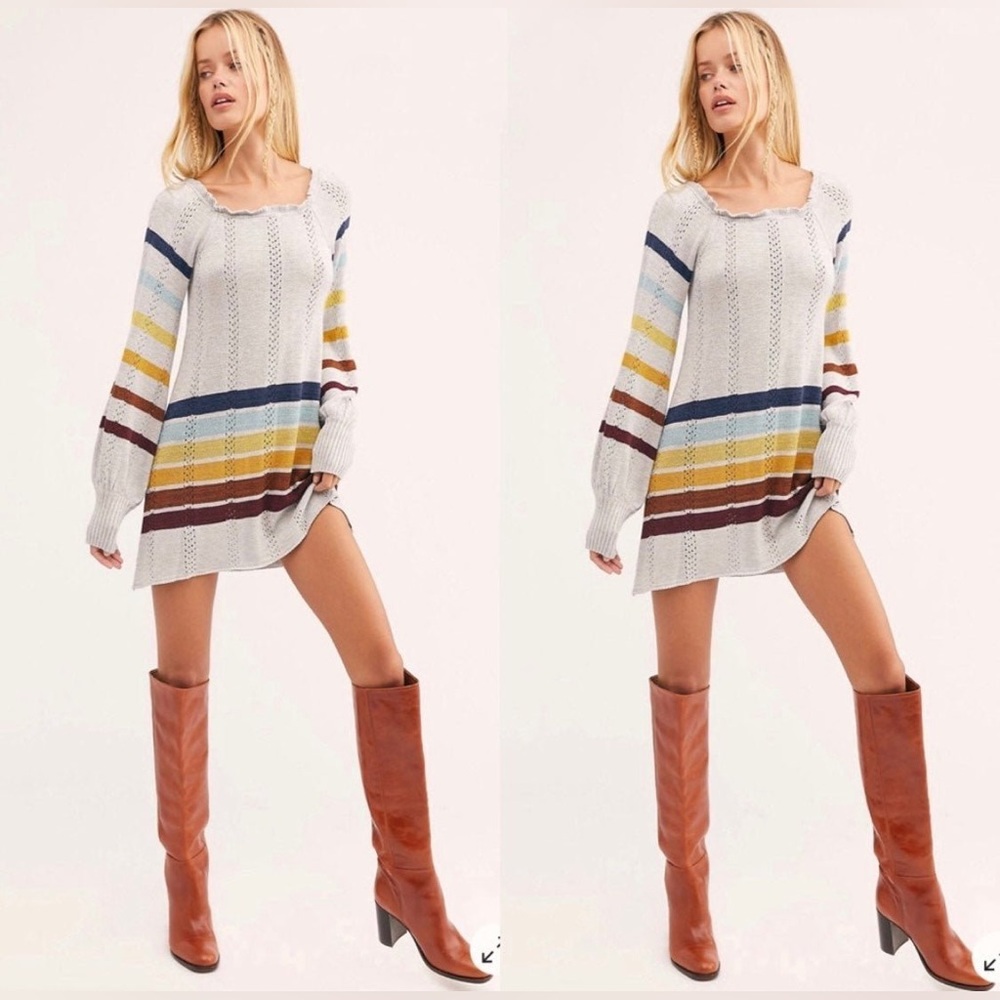 Jen’s Pirate Booty Sweet Legacy Striped Knit Sweater Dress, Size M/L, Silver.